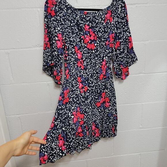 Gap Bell Sleeve Dress - Picture 9 of 10